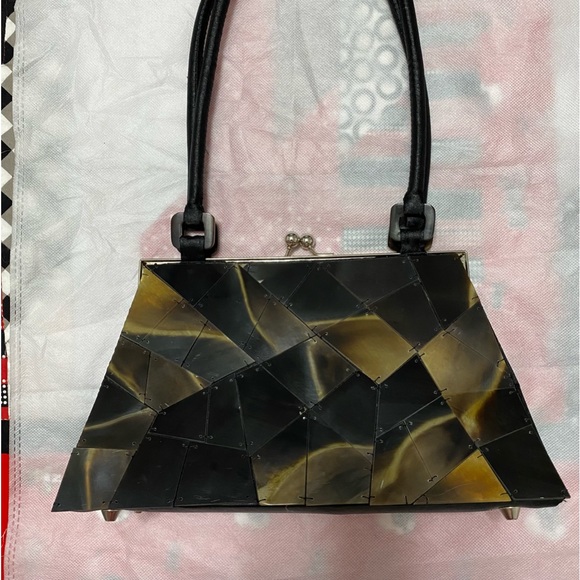 🐚 Unique Handmade Shell Bag 🐚 - Picture 1 of 11